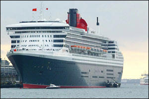 Queen Mary 2 2007