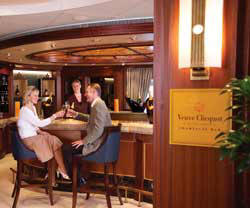 Cunard Cruise Queen Mary 2 qm 2 Champagne Bar