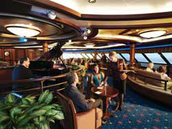 Cunard Cruise Queen Mary 2 qm 2 Commodore Club