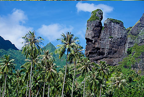Omoa, Fatu Hiva, Marquesas Islands