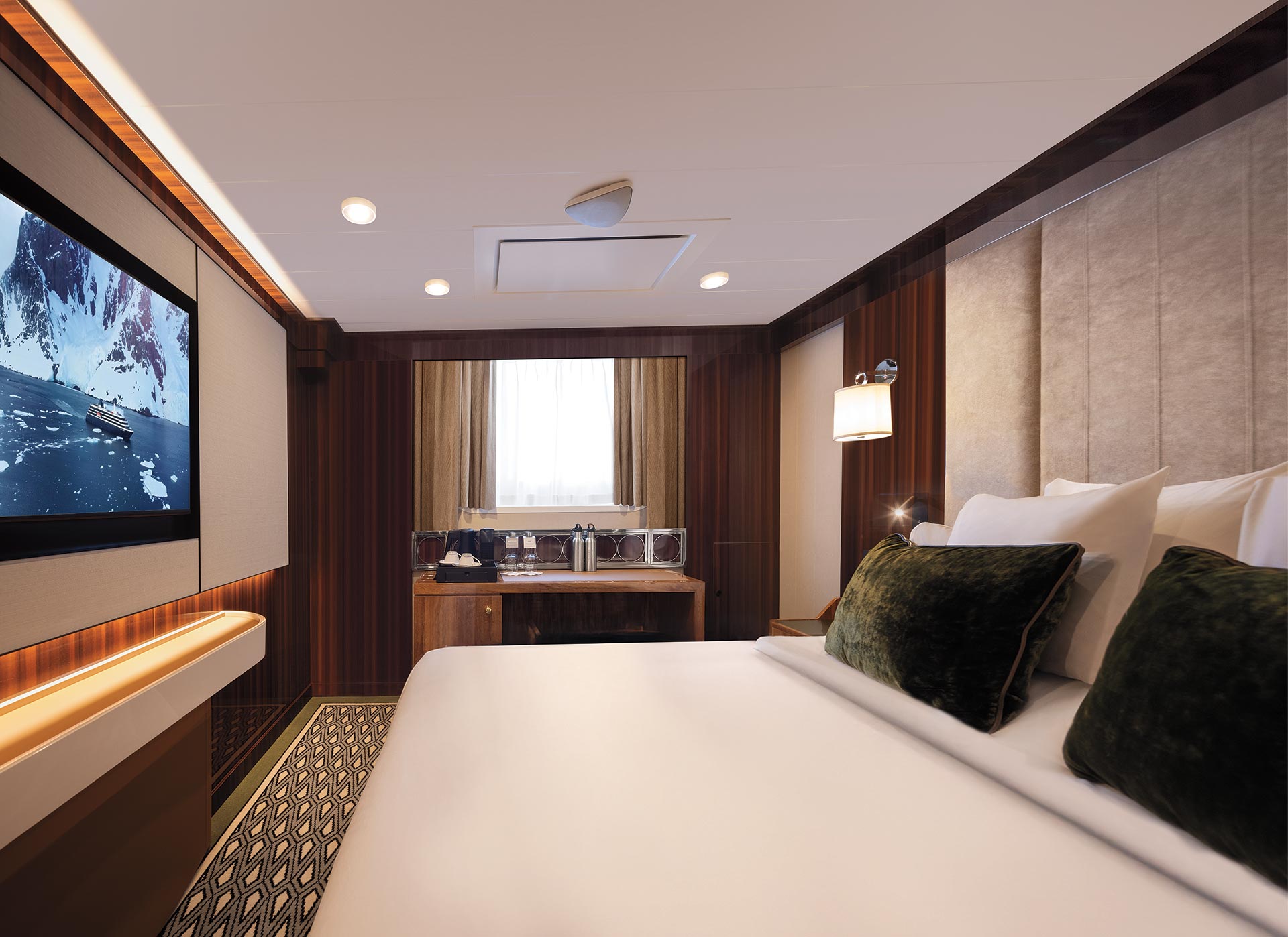 Adventure Ocean Suite aboard World Navigator