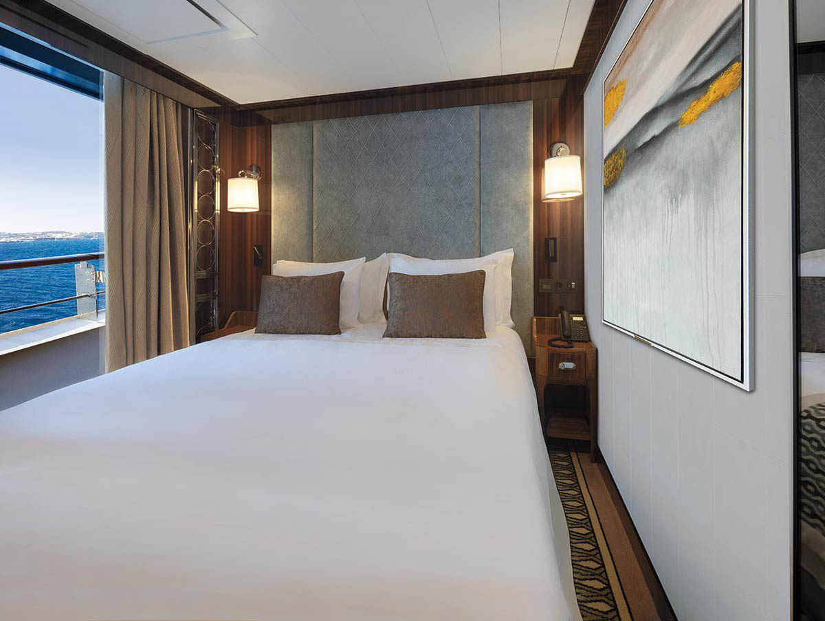 Deluxe Veranda Suite aboard World Navigator
