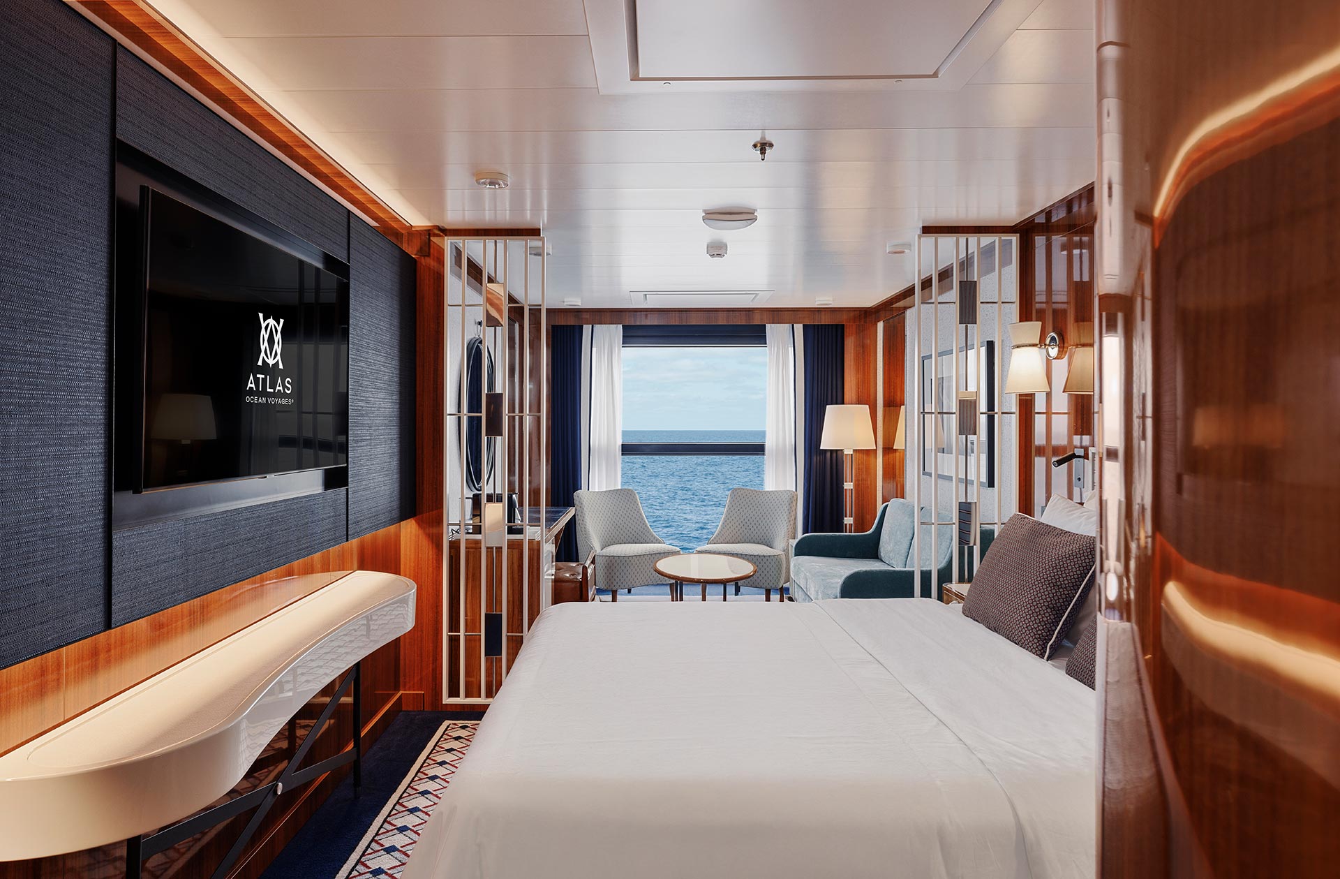 Horizon Suite aboard World Traveller