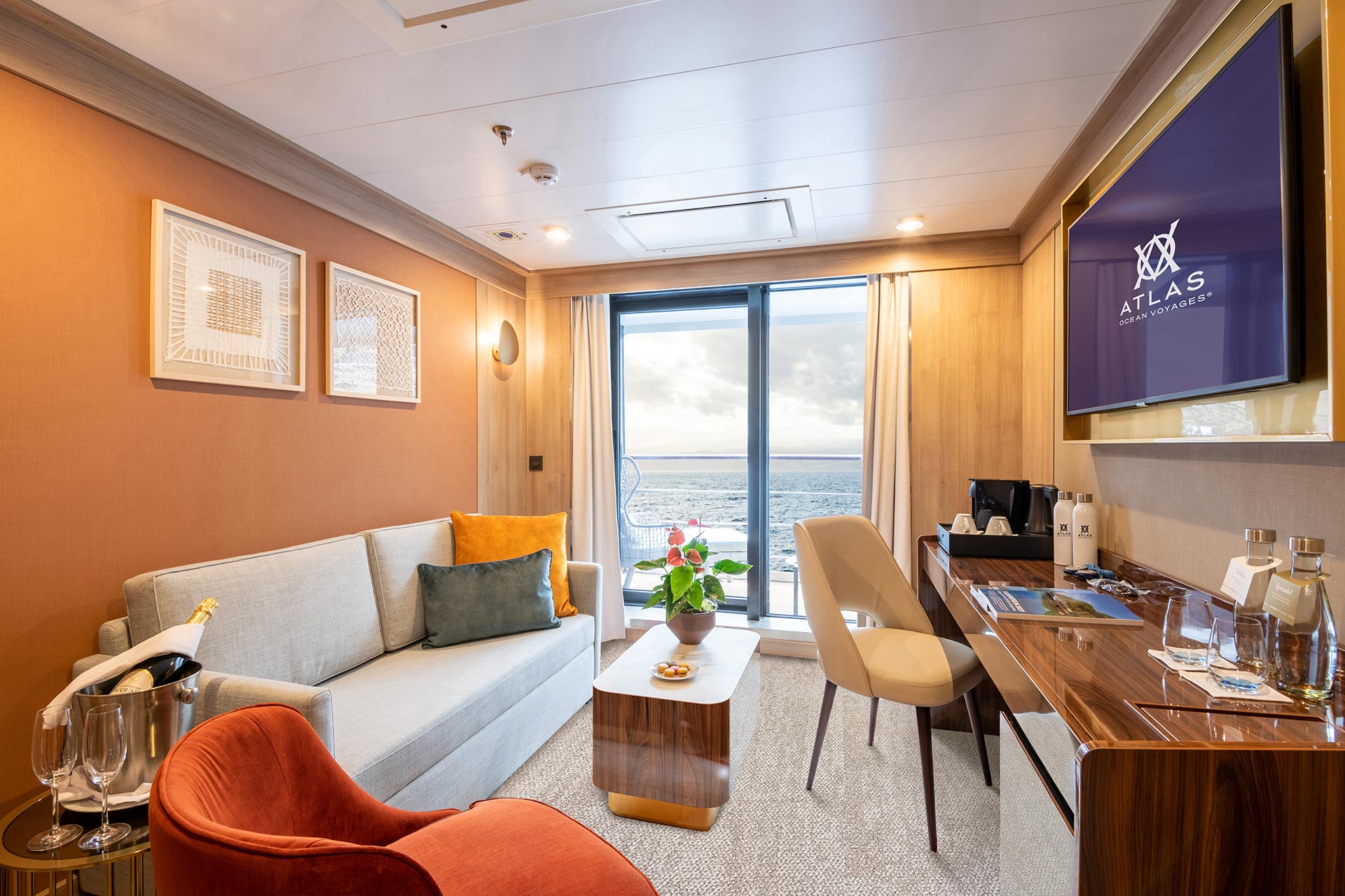 Discovery Suite aboard World Voyager