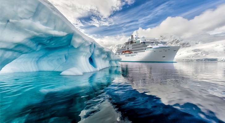 Crystal Endeavor ship
