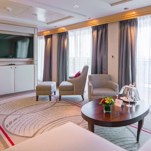 Queen Mary 2 Penthouse Suite accommodation