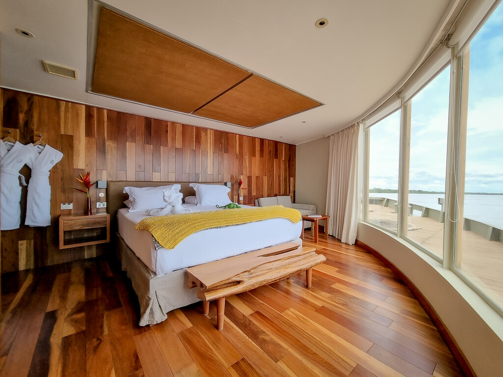 Delfin III Amazon Suite accommodation