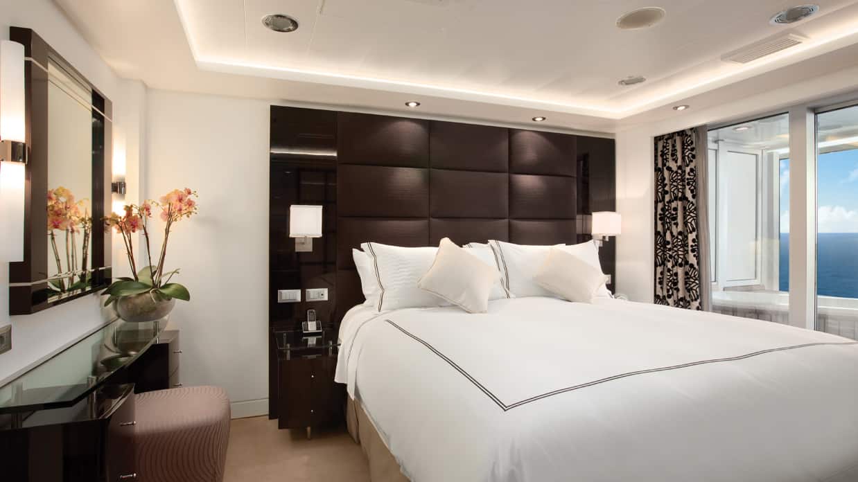 Oceania Marina Oceania Suite accommodation