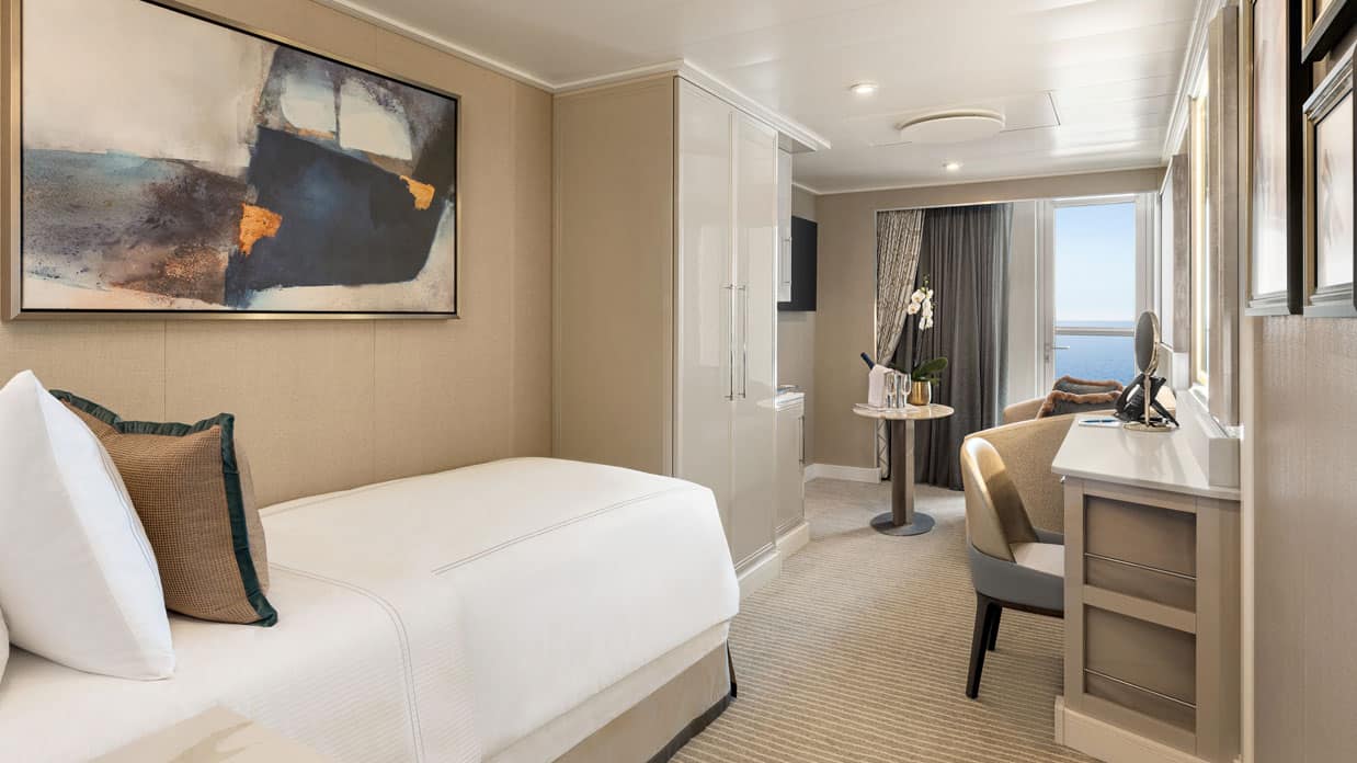 Oceania Vista Concierge Level Solo Veranda Stateroom accommodation