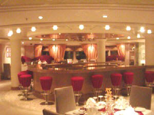 Queen Mary 2 Cunard Cruise Line 2023-2024-2025
