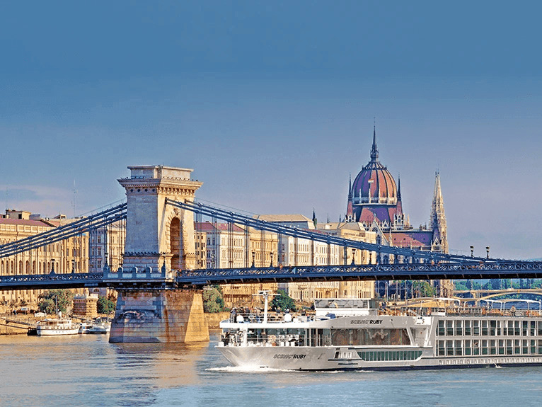 Scenic Ruby sailing the Danube in Budapest