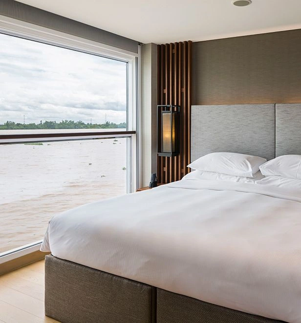 Scenic Spirit Deluxe Suite