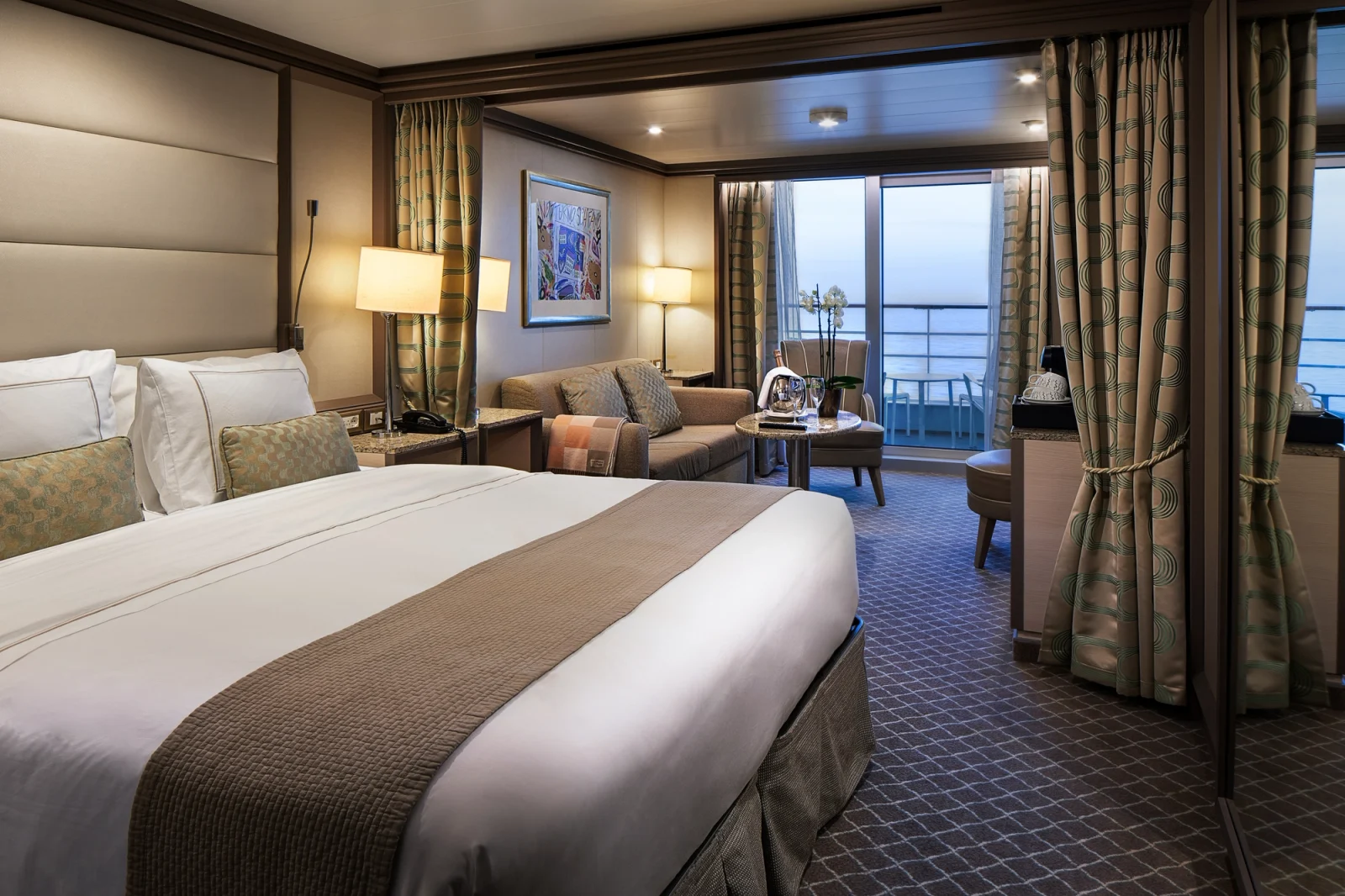 Silver Muse Deluxe Veranda Suite accommodation