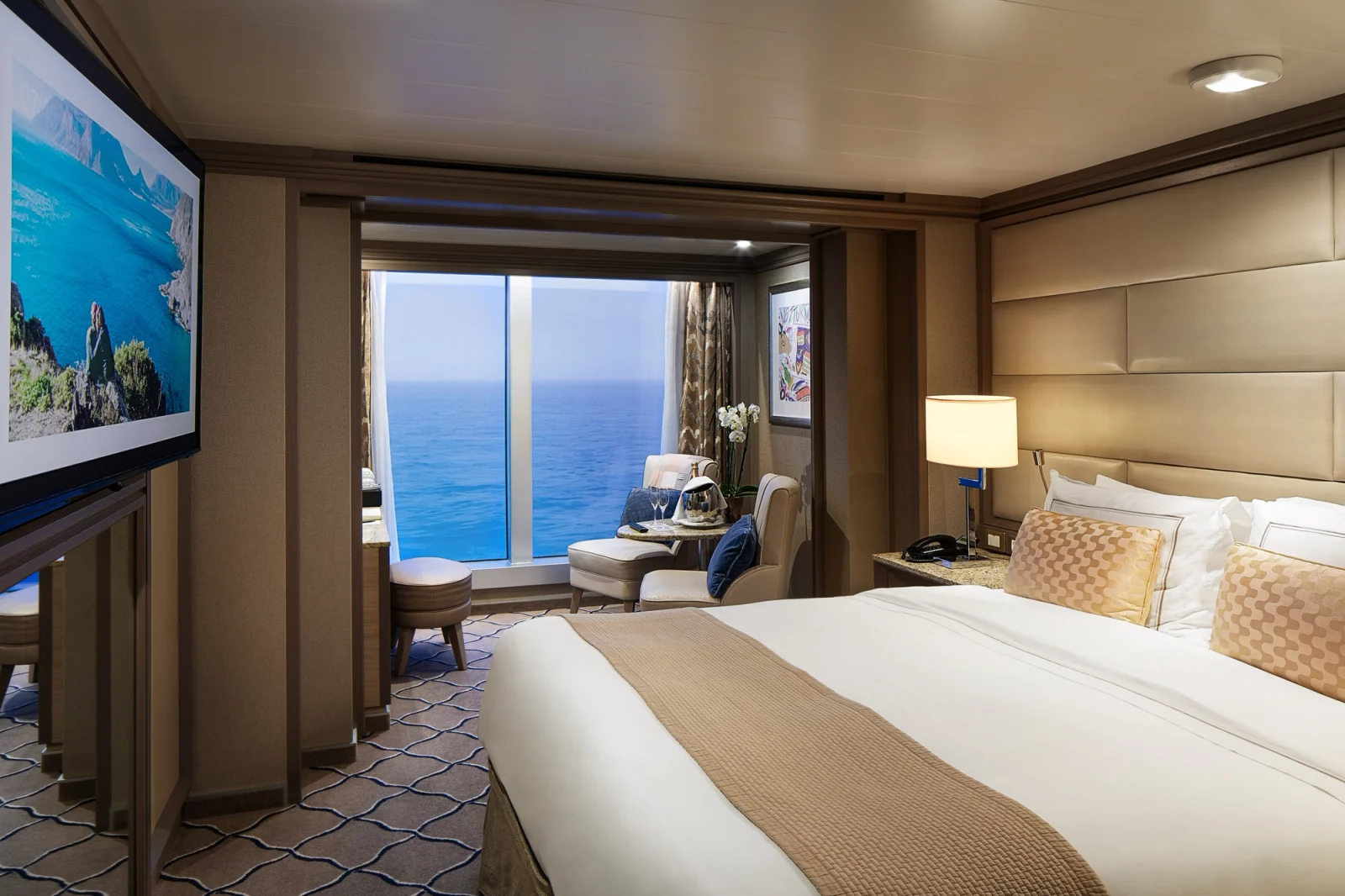 Silver Muse Panorama Suite accommodation