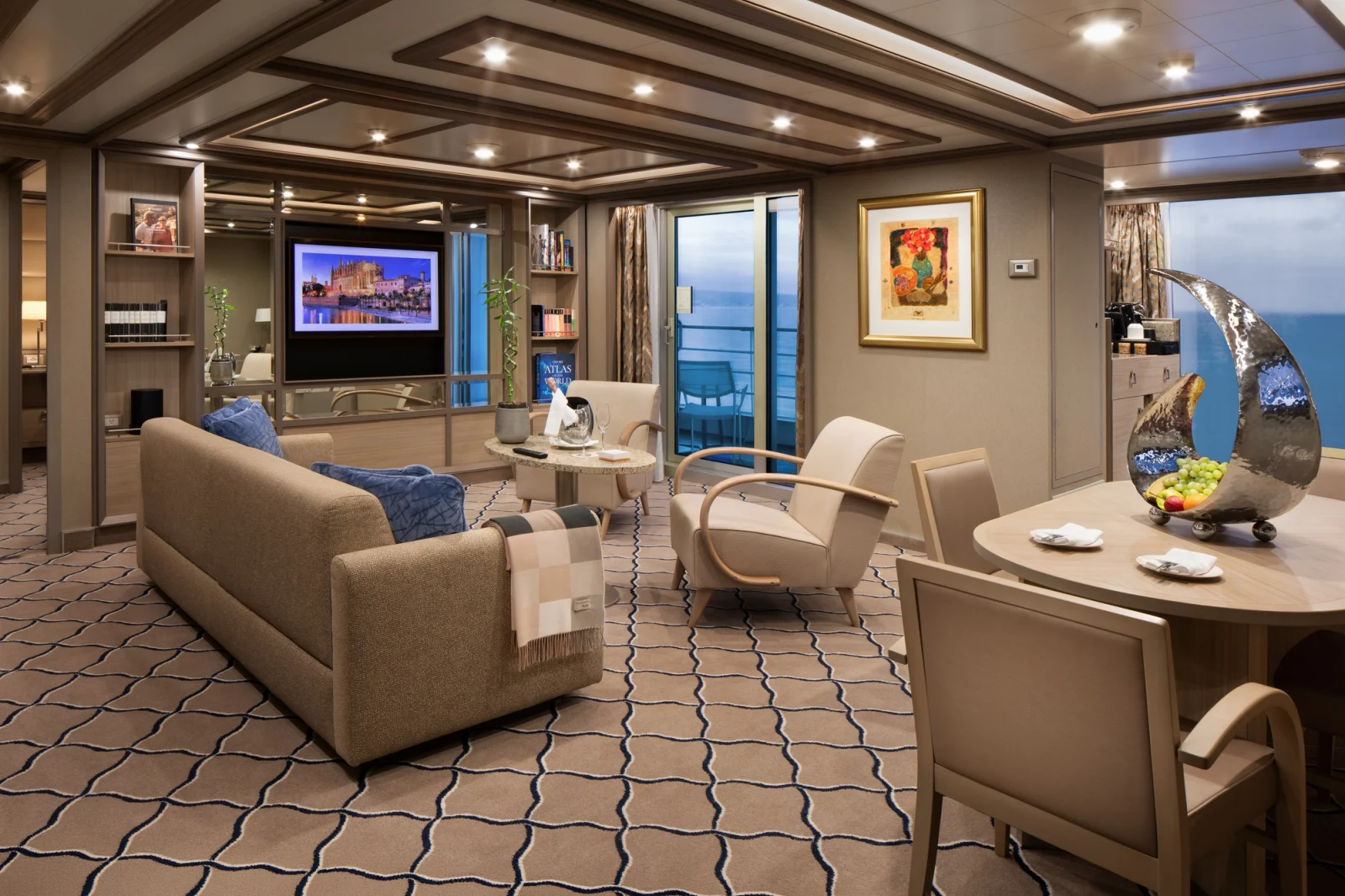 Silver Spirit Owner's Suite accommodation