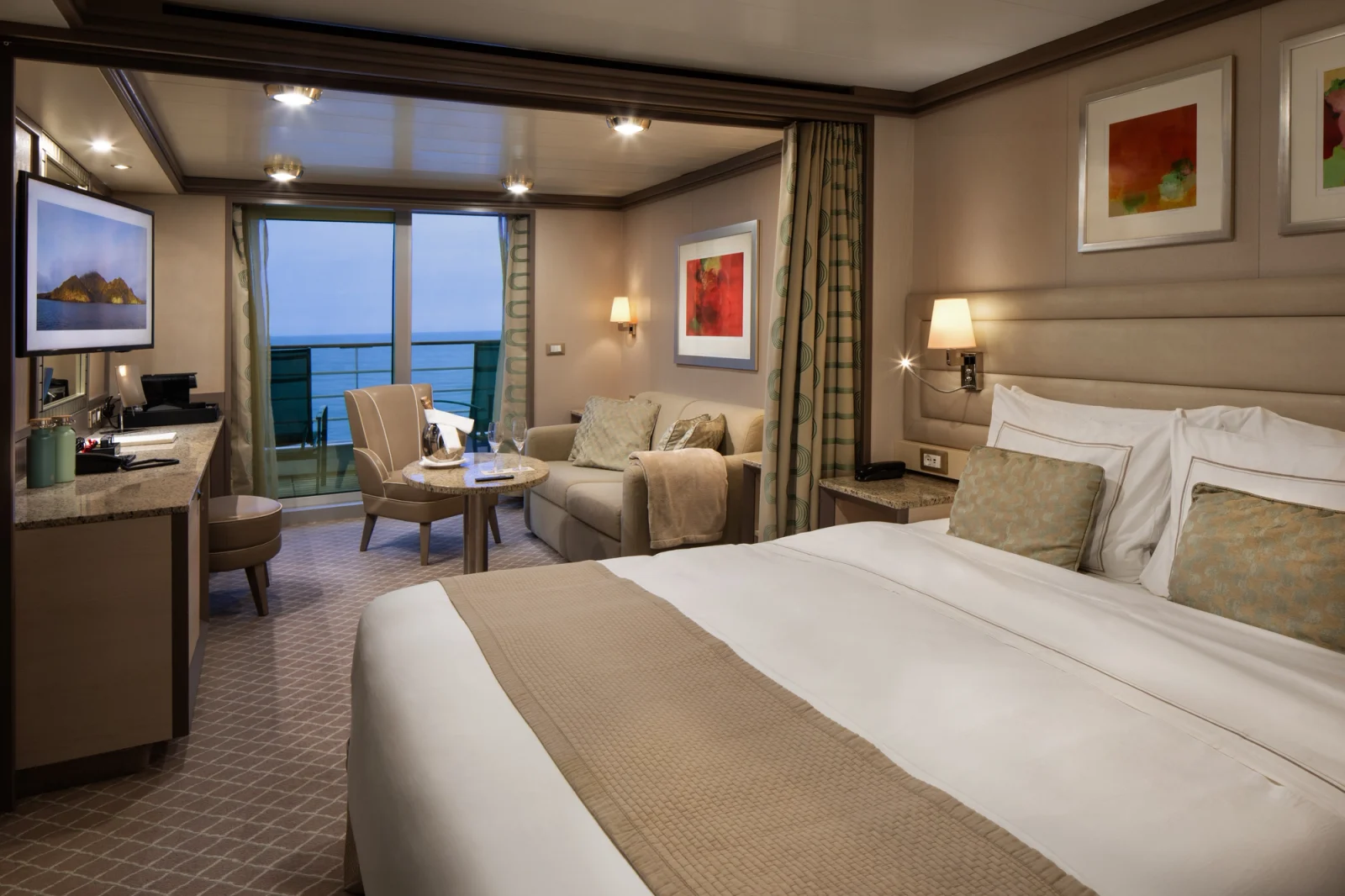 Silver Spirit Superior Veranda Suite accommodation