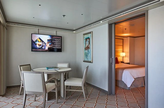 Silver Whisper Silver Suite accommodation