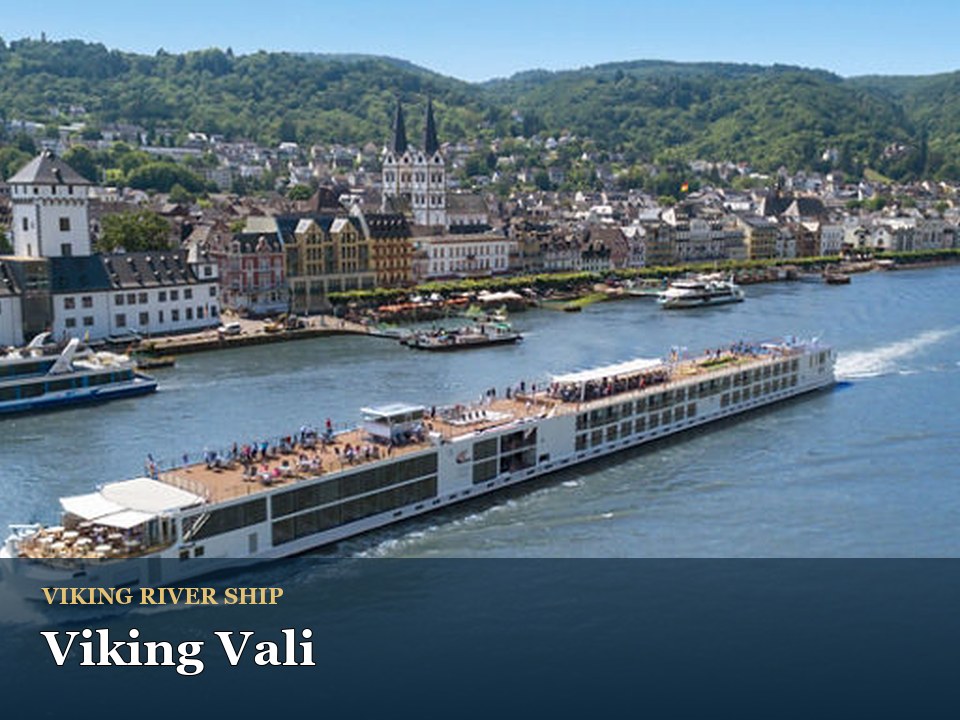 Viking Vali cruise ship — Luxury river cruise ship on scenic Rhine