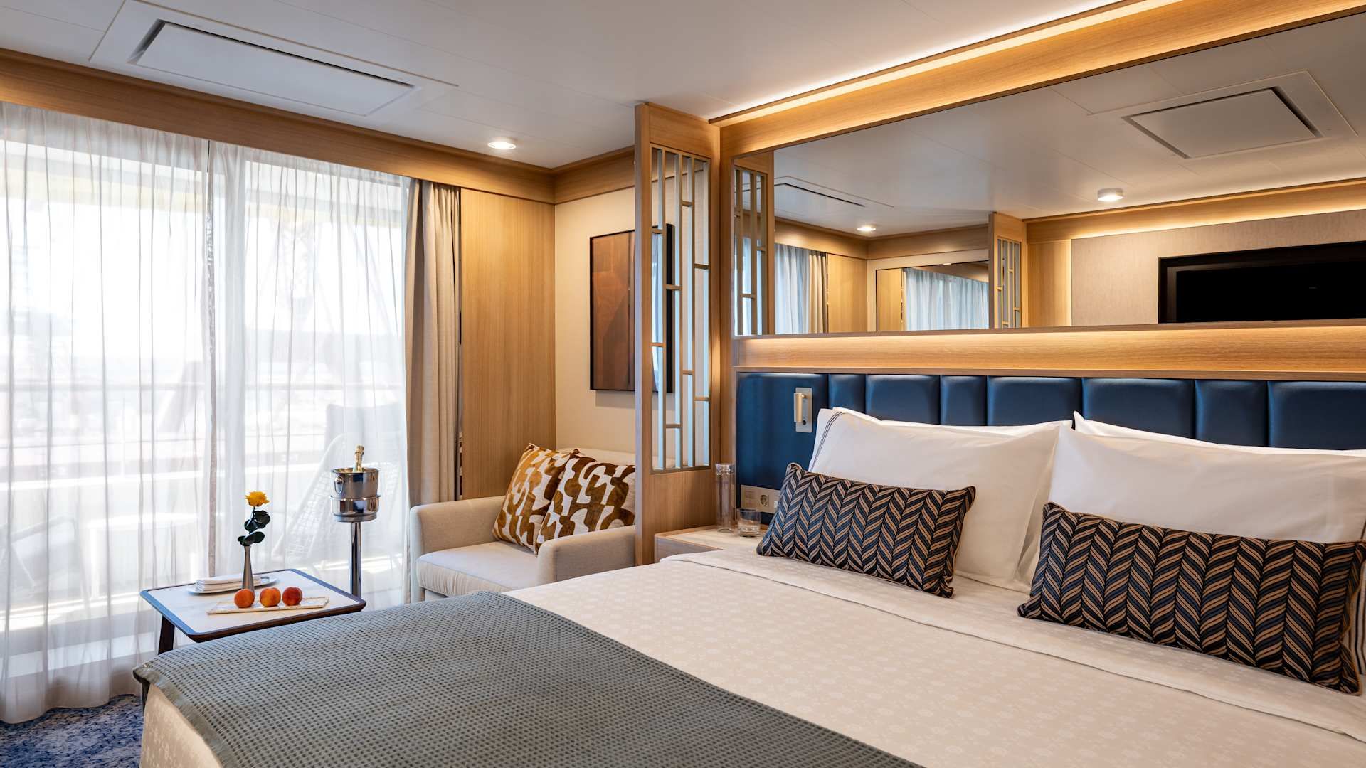 A suite aboard a Windstar yacht